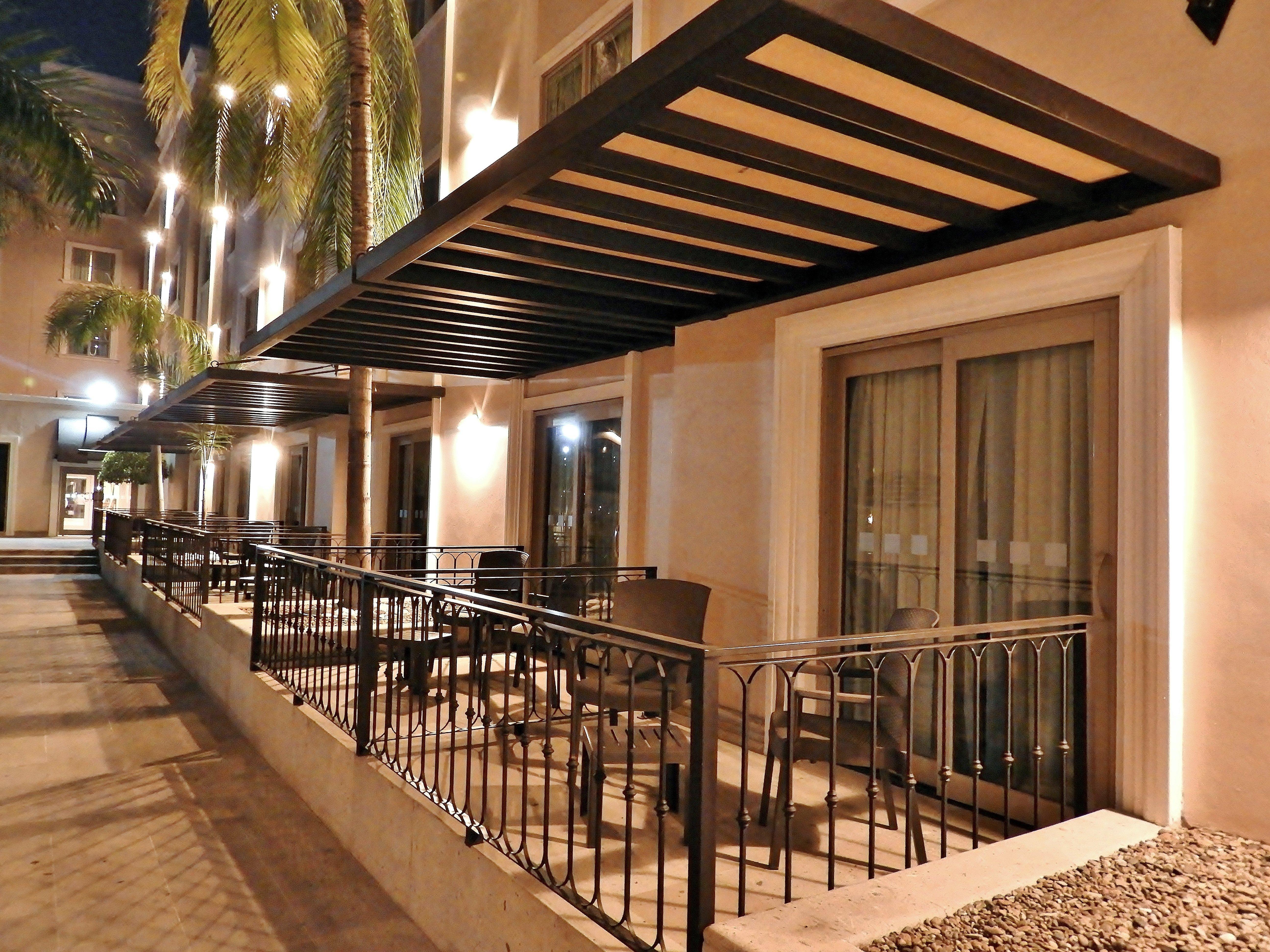 Holiday Inn Reynosa Zona Dorada Ngoại thất bức ảnh