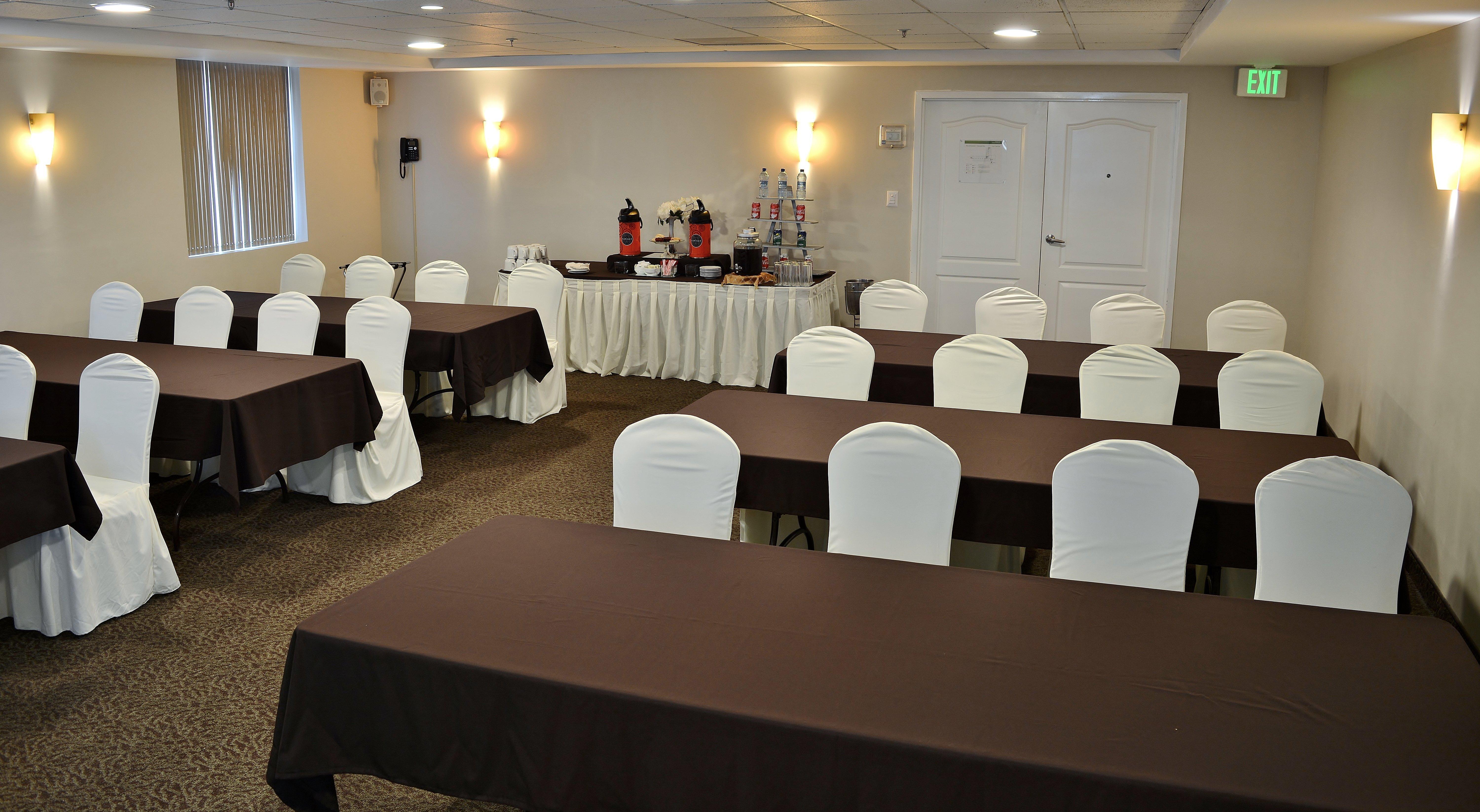 Holiday Inn Reynosa Zona Dorada Ngoại thất bức ảnh