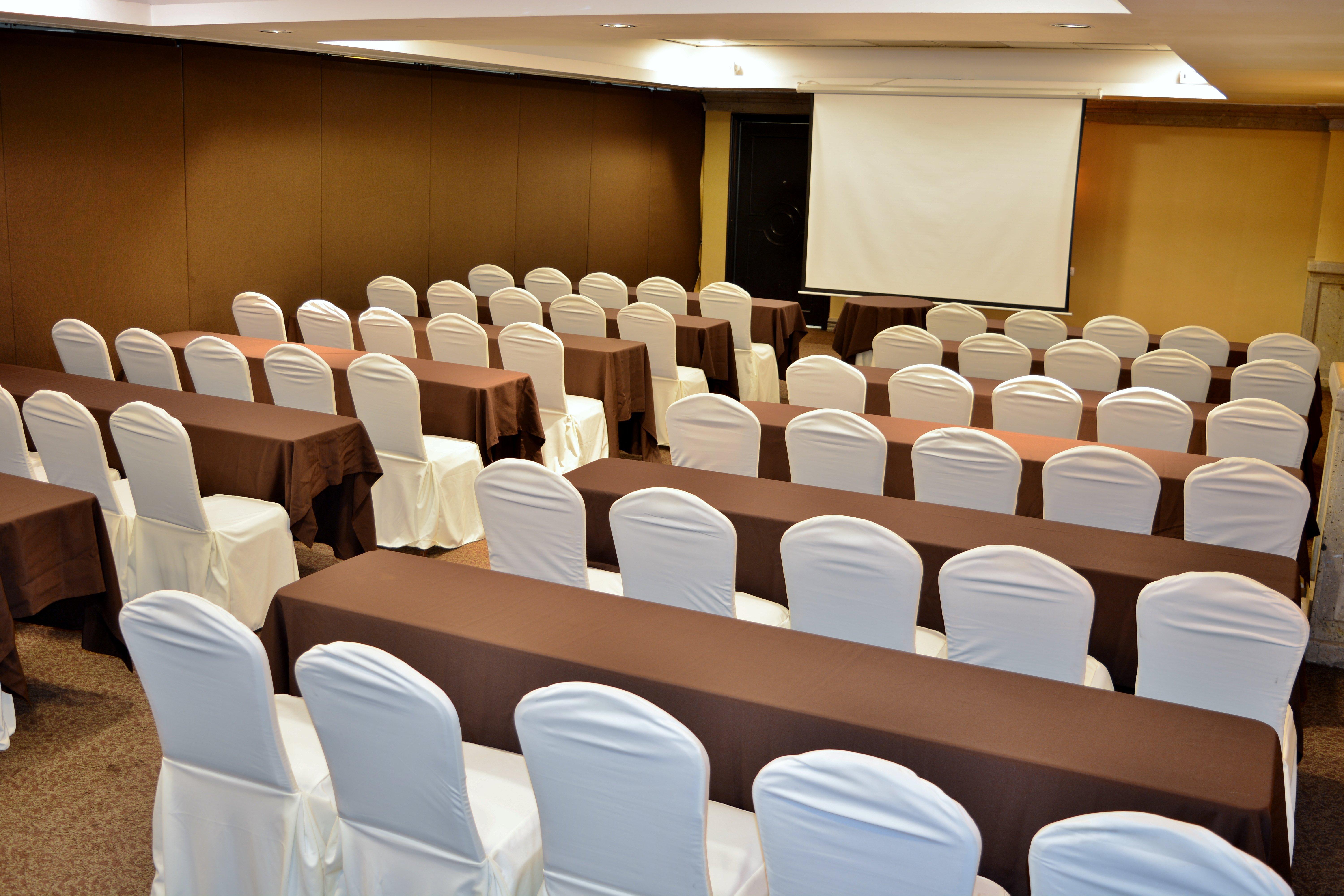 Holiday Inn Reynosa Zona Dorada Ngoại thất bức ảnh